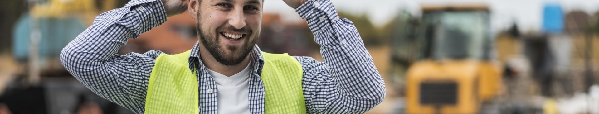 npk-vzdrzevalec-cest/happy-man-wearing-safety-helmet